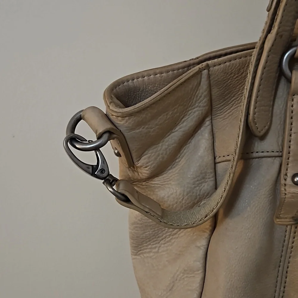 VTG LUCKY BRAND Large Ecru Leather Western Boho Studded Bag